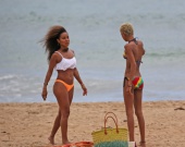 ����� ������� ���� � ������ �� �������